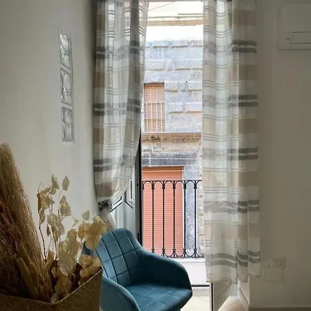 Casa San Bartolomeo Barivecchia Apartment *